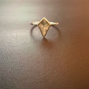 Size 8 Silver and Moss Agate Ring